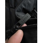 2025年11月25日入荷秋冬新作Pradaダウンベスト高級なプレゼント/誕生日プレゼント/高品質/メンツ/記念品/ wenzhou工場