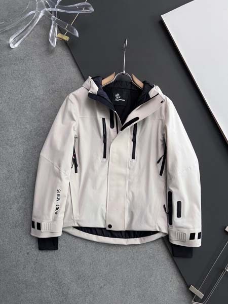 2025年11月26日入荷秋冬新作Monclerダウンジャケ...