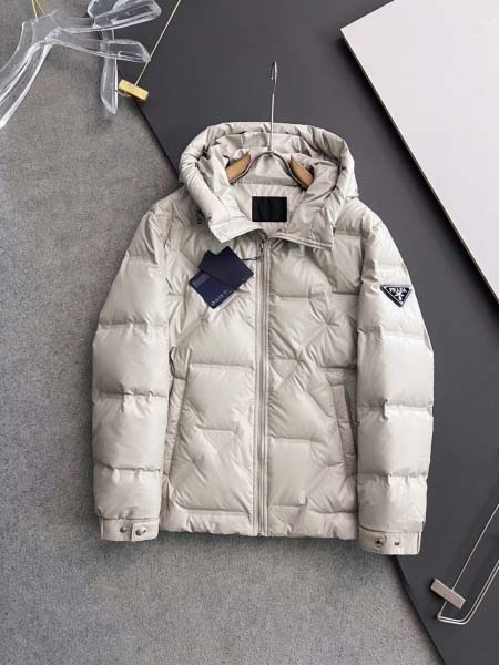 2025年11月26日入荷秋冬新作Pradaダウンジャケット...