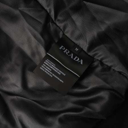 2025年12月2日秋冬新作PRADA綿の服高品質人気商品/LDF工場