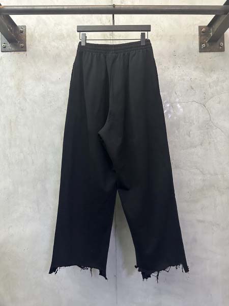 2025年12月3日秋冬新作Balenciagaスラックス高品質人気商品/LDF工場