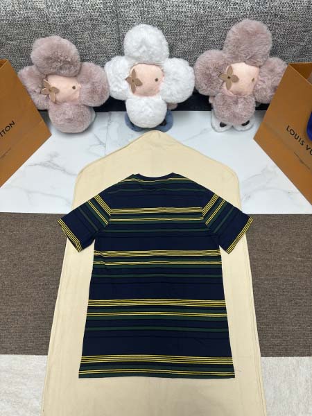 2025年12月4日秋冬新作MIUMIUtシャツ高品質人気商品/LDF工場