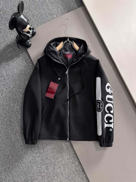 2025年12月5日入荷新作Gucciスーツ上下 ★高級品/誕生日プレゼント/OM工場