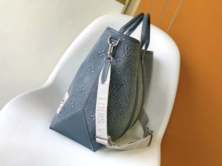 2025年12月8日入荷ヴィトン バッグM22537Week-End ToteMonogram Washed Denim Monogram 430 x 340 x 175高品質新作/誕生日プレゼント