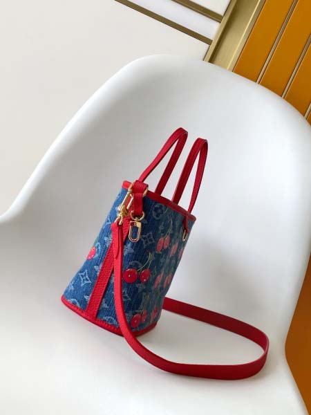 2025年12月8日入荷ヴィトン バッグM14997163Neverfull Inside Out BBx Monogram265 x 165 x 110高品質新作/誕生日プレゼント