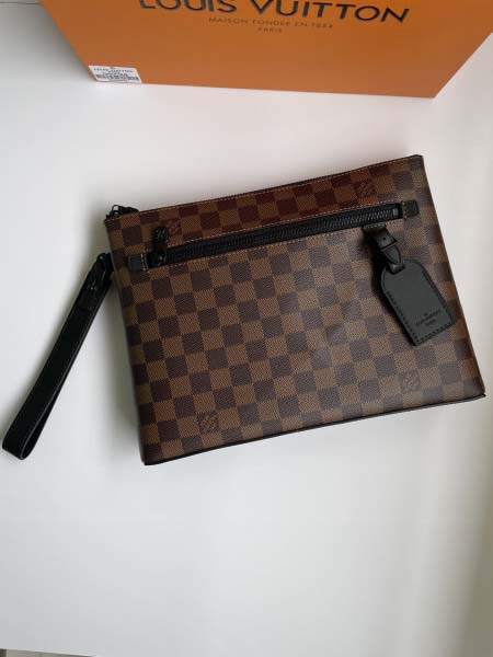 2025年12月8日入荷ヴィトン N40504 TakeoffMonogram Eclipse iPad30×22×5cm 高品質新作/誕生日プレゼント