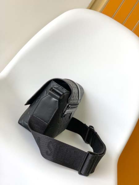 2025年12月9日入荷Louis Vuitton バッグM46794 M23741 S-Cape Monogram Taurillon Georges Vuitton 1886 S-lock 28x16x10 高品質新作/誕生日プレゼント