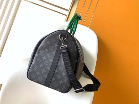 2025年12月9日入荷Louis Vuitton バッグ M26434 50CM  Keepall Bandoulière 50 Monogram Eclipse 29 x 23 x 50 高品質新作/誕生日プレゼント/ZC工場
