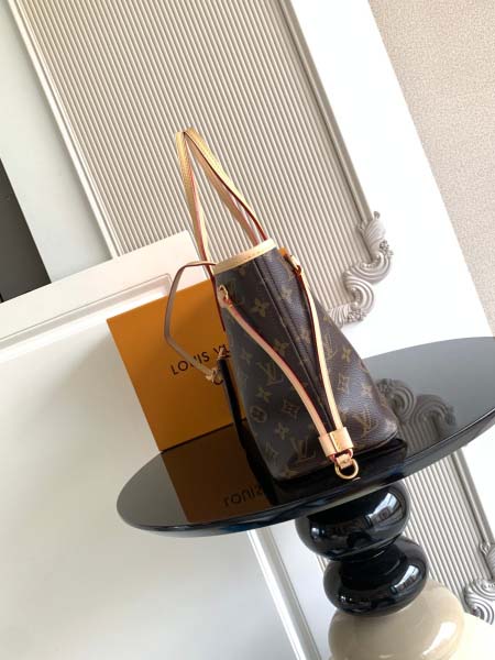 2025年12月10日入荷Louis Vuitton バッグ高品質新作/誕生日プレゼント/ZC工場