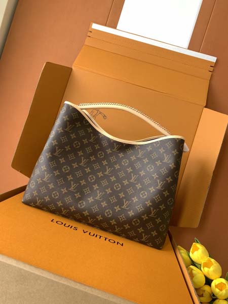 2025年12月10日入荷Louis Vuitton バッグ高品質新作/誕生日プレゼント/ZC工場