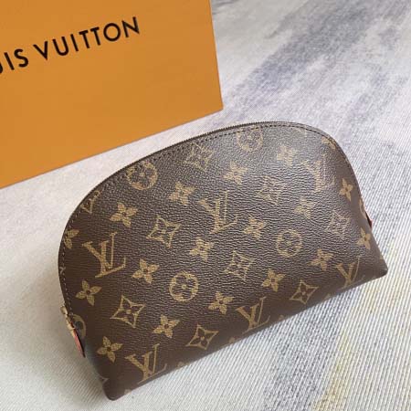 2025年12月10日入荷Louis Vuitton バッグ高品質新作/誕生日プレゼント/ZC工場