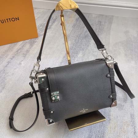 2025年12月10日入荷Louis Vuitton バッグ高品質新作/誕生日プレゼント/ZC工場