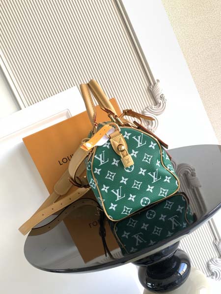 2025年12月10日入荷Louis Vuitton バッグ高品質新作/誕生日プレゼント/ZC工場