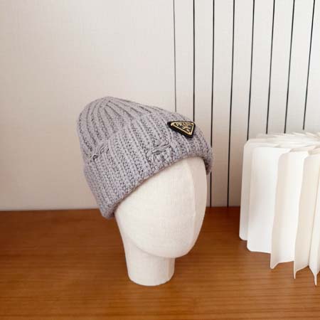 2025年12月10日入荷新品Prada帽子ギフト/誕生日/記念品/アクセサリーkaka工場