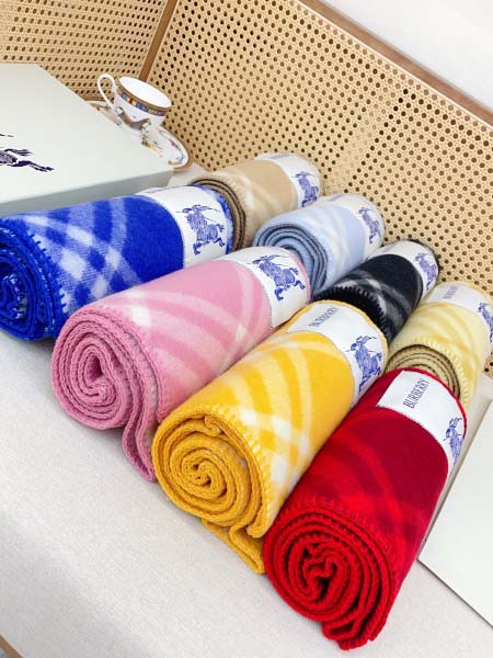 2025年12月10日入荷新品Burberryマフラーギフト/誕生日/記念品/アクセサリーkaka工場