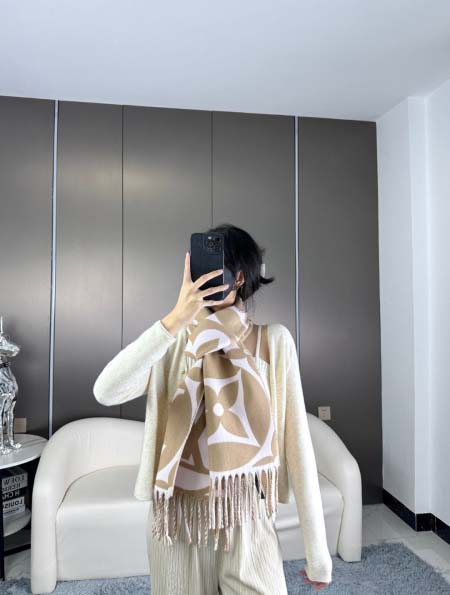 2025年12月10日入荷新品Louis Vuittonマフラーギフト/誕生日/記念品/アクセサリーkaka工場