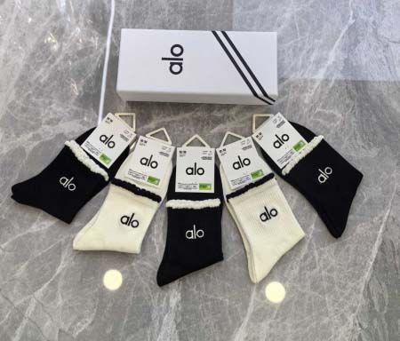 2025年12月10日入荷新品ALO靴下ギフト/誕生日/記念品/アクセサリーkaka工場