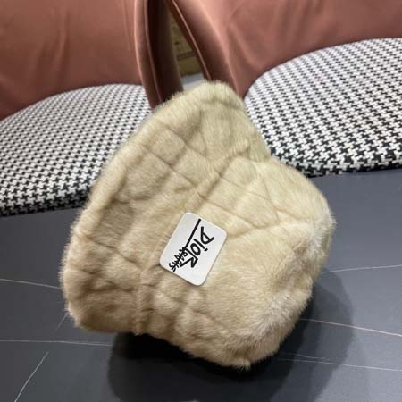 2025年12月10日入荷新品Dior帽子ギフト/誕生日/記念品/アクセサリーkaka工場