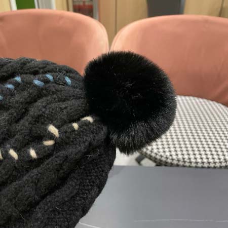 2025年12月11日入荷新品Prada帽子ギフト/誕生日/記念品/アクセサリーkaka工場