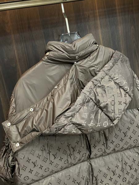 2025年12月16日入荷新作Louis Vuittonダウンジャケット秋冬高品質/人気/ASB工場