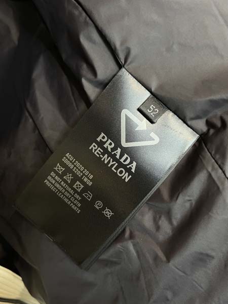2025年12月16日入荷新作Pradaダウンジャケット秋冬高品質/人気/ASB工場