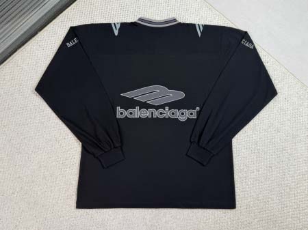 2025年11月17日秋冬新作Balenciaga長袖高品質人気商品/XQY工場
