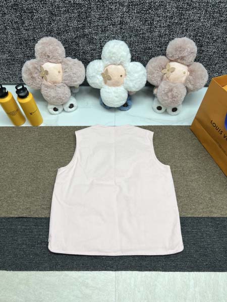 2025年11月17日秋冬新作Louis Vuittonタンクトップ高品質人気商品/XQY工場