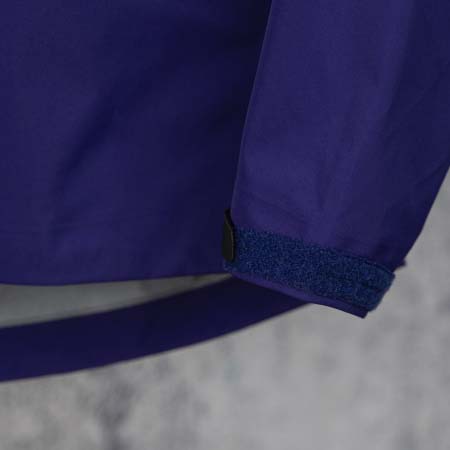 2025年11月19日秋冬新作ARCTERYXジャケット人気商品/XQY工場