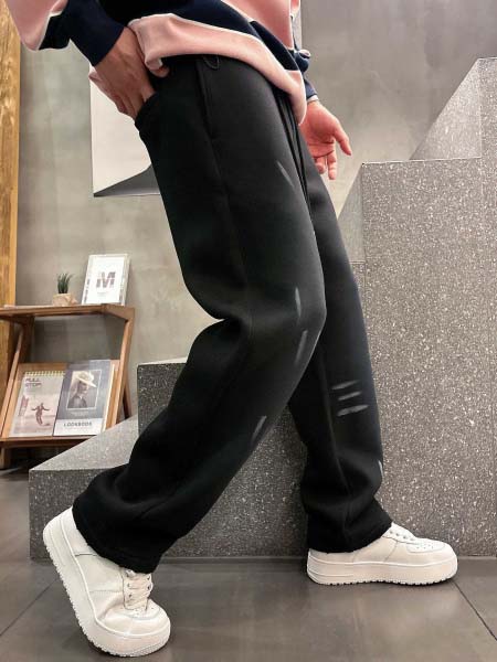 2025年11月19日秋冬新作Balenciagaスラックス人気商品/XQY工場