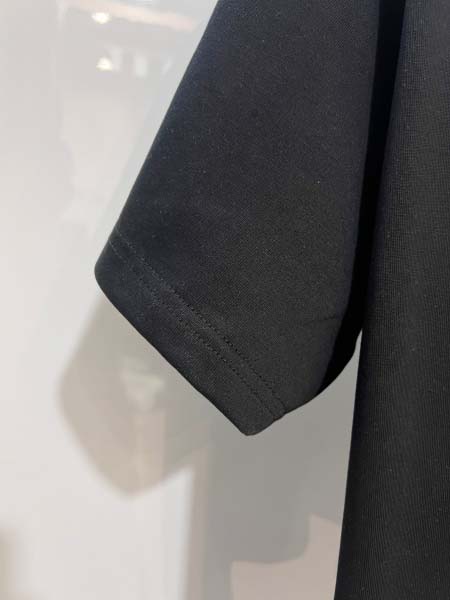 2025年12月23日秋冬新作Louis Vuitton半袖 tシャツ高品質人気商品/XQY工場