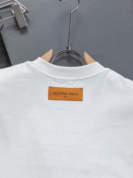 2025年12月23日秋冬新作Louis vuitton半袖 tシャツ高品質人気商品/XQY工場