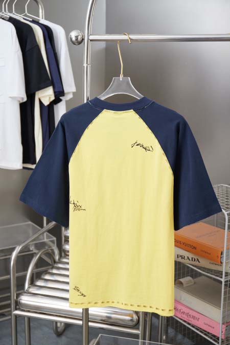 2025年12月24日入荷秋冬新作Balenciaga半袖 tシャツ/XQY工場
