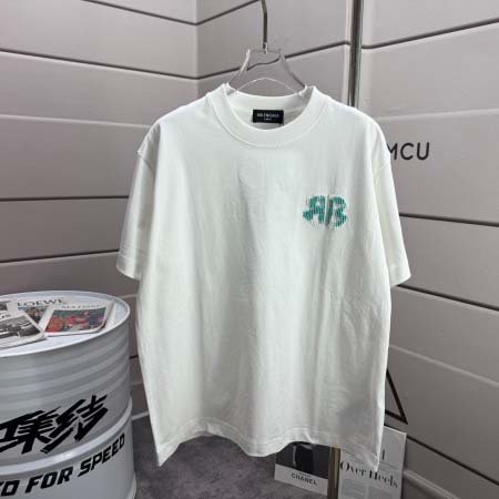 2025年12月24日入荷秋冬新作Balenciaga半袖 tシャツ/XQY工場