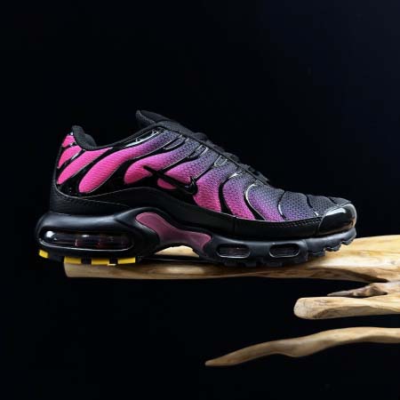 2025年12月25日入荷新品Nike Air Max Plus人気 スニーカー男女兼用/誕生日プレゼント/XH工場