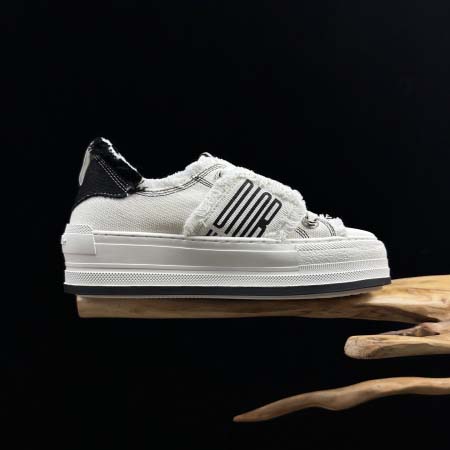 2025年12月25日入荷新品Dior人気 スニーカー男女兼用/誕生日プレゼント/XH工場