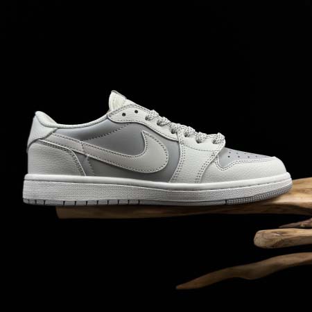 2025年12月25日入荷新品Travis Scott x Fragment Design x Air Jordan 1 Low OG SP AJ1人気 スニーカー男女兼用/誕生日プレゼント/XH工場