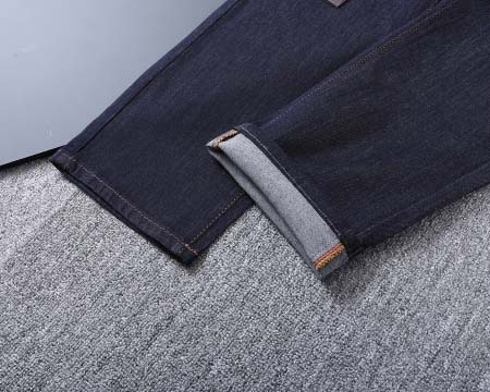 2026春夏Tom ford新作春夏ジーパンyun工場30-42