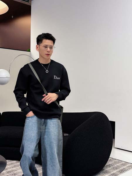 2025年12月29日秋冬新作Louis vuittonスウェット高品質人気商品/誕生日プレゼント/FF工場