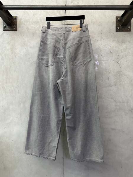 2025年12月29日秋冬新作Balenciagaジーパン高品質人気商品/誕生日プレゼント/FF工場