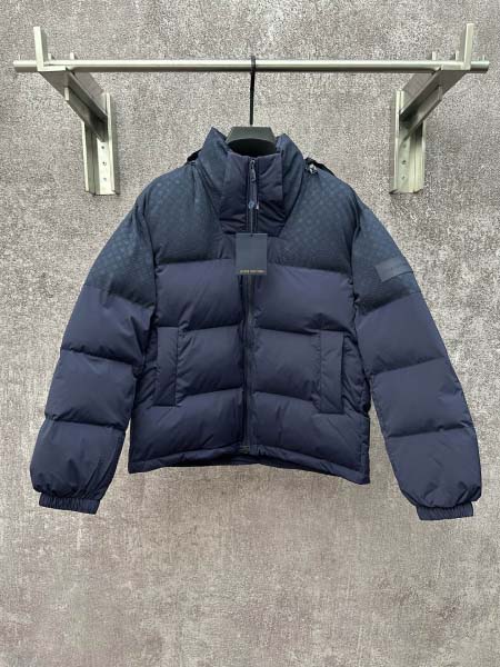 2025年12月1日秋冬新作Louis Vuittonダウン...