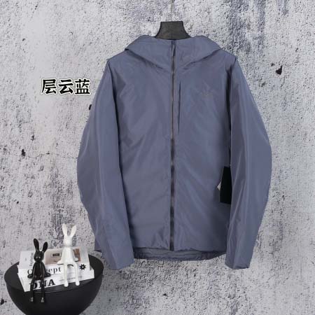 2025年12月1日秋冬新作ARCTERYXダウンジャケット...