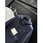 2025年12月3日秋冬新作Pradaダウンジャケット高品質人気商品/LDF工場