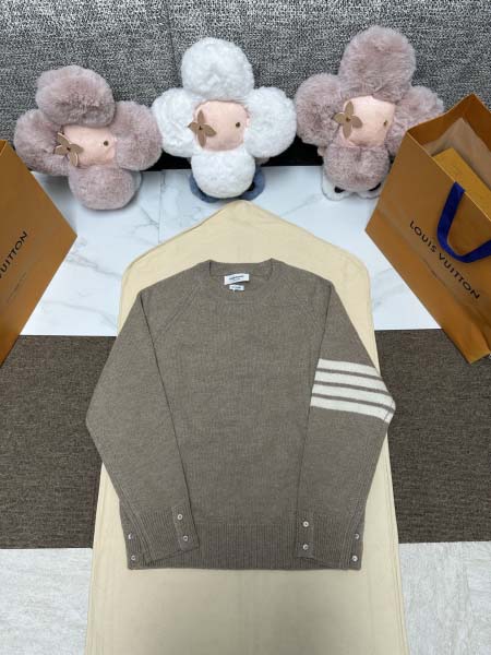 2025年12月3日秋冬新作Thom Browneセーター高...