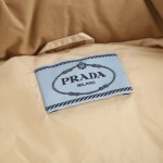 2025年12月4日秋冬新作Pradaダウンベスト高品質人気商品/LDF工場