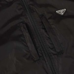 2025年12月4日秋冬新作Pradaジャケット高品質人気商品/LDF工場