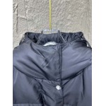 2025年12月4日秋冬新作Pradaダウンジャケット高品質人気商品/LDF工場