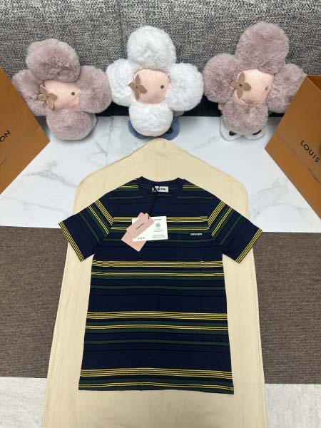 2025年12月4日秋冬新作MIUMIUtシャツ高品質人気商...