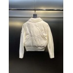 2025年12月5日秋冬新作Moncler女性用ダウンジャケット高品質人気商品/LDF工場