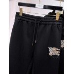 2025年12月5日入荷新作Burberry スーツ上下 ★高級品/誕生日プレゼント/OM工場