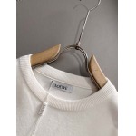 2025年12月5日入荷新作Loeweセーター ★高級品/誕生日プレゼント/OM工場